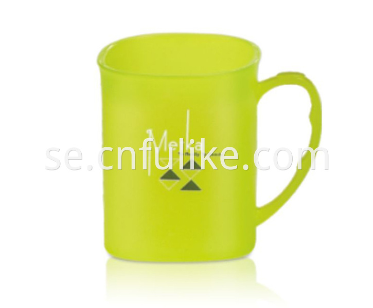 Plastic Travel Mugs